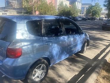 вазы хрустальные: Honda Fit: 2002 г., Бензин — 3