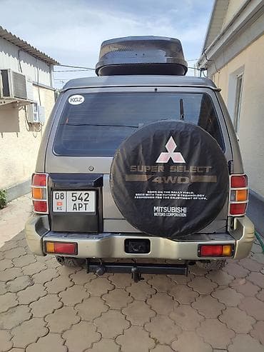 Mitsubishi Pajero: 2000 г., 3 л, Автомат, Бензин, Внедорожник — 5