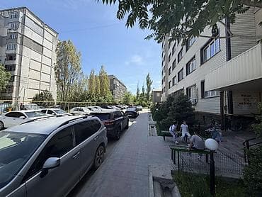 с арендаторами: 1 комната, 45 м², 106 серия, 6 этаж, Евроремонт — 10