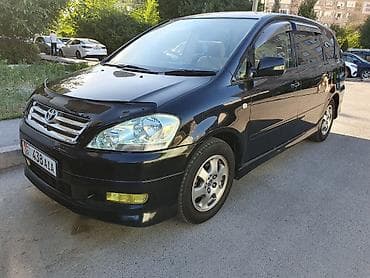 велюровое: Toyota Ipsum: 2003 г., 2.4 л, Автомат, Бензин, Минивэн — 2