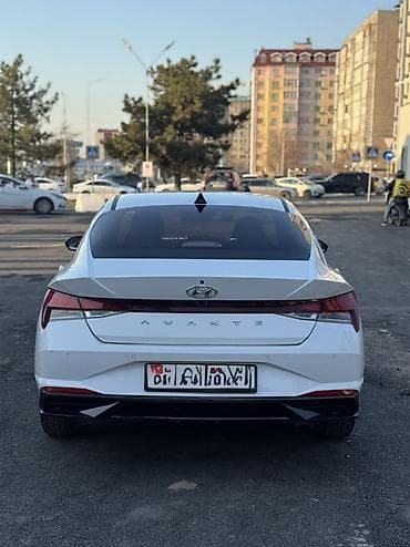 Hyundai: Hyundai Avante: 2021 г., 1.6 л, Вариатор, Бензин, Седан — 4