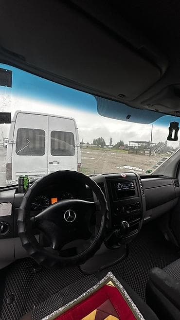 связи с закрытием: Mercedes-Benz Спринтер: 2011 г., 2.2 л, Механика, Дизель, Фургон — 7