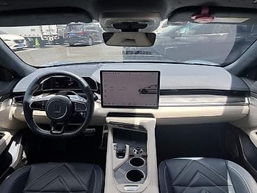 Geely: Zeekr 001: | 2022 г. Лифтбек — 8