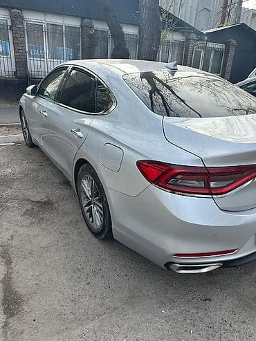 Hyundai Grandeur: 2017 г., 3 л, Автомат, Газ, Седан — 4