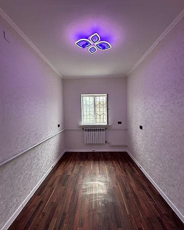 бир: ✨ Продаётся дом в ж/м Ак-Ордо 2 Бишкек ✨ 🏡 Характеристики: • Участок — 8