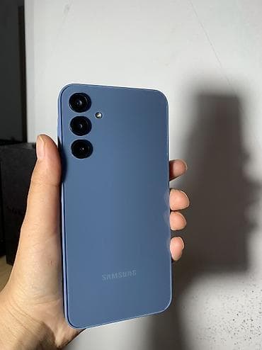 galaxy a40: Samsung Galaxy A15, Б/у, 128 ГБ, 2 SIM — 1
