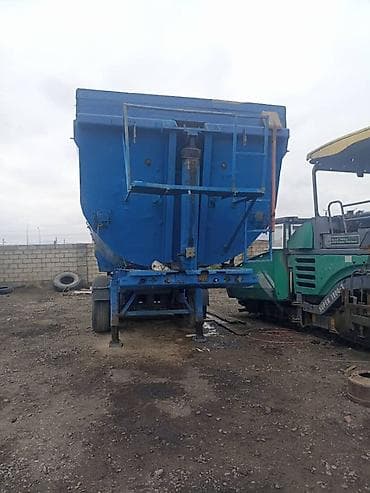 toyota blit: Тягач, Volvo, 2002 г., Самосвал — 9