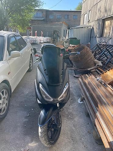 средний кузов: Скутер/максискутер 150–200 см³ (ориентировочно), черный, с — 4