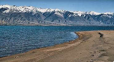 черная обувь: Ыссык Колдон жер сатып алам Кызыл китеби менен Куплю на Иссык Куле — 1