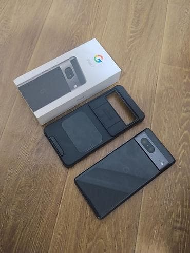 35 мм: Google Pixel 7, Б/у, 128 ГБ, цвет - Черный — 1