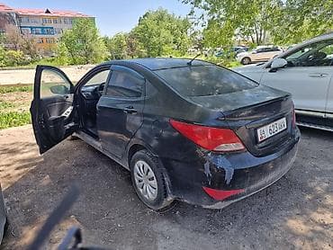 Унаа сатуу: Hyundai Solaris: 2014 г., 1.6 л, Автомат, Бензин, Седан — 3