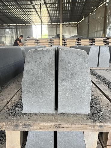 газоны: Дорожный бордюр, Прессованный, Бетонный, Новый — 5