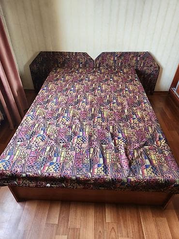 sofa bed: Набор мебели для квартиры/дачи В комплект входят: - Кухонный уголок — 4
