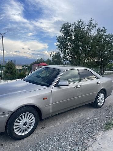 мото 300: Продаю Nissan Cedric 2000 г об 2.5 В хорошем состоянии Мотор — 4