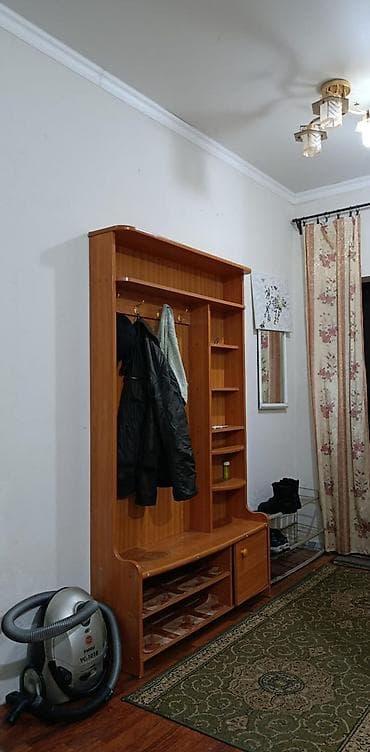 Гарнитуры для прихожей: Гарнитур для прихожей, Б/у, Вешалка, ДСП, цвет - Коричневый — 2