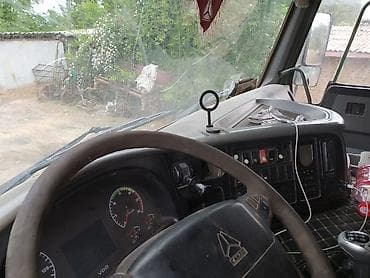mazda tribute авто: Грузовик, Howo, Стандарт, Б/у — 4