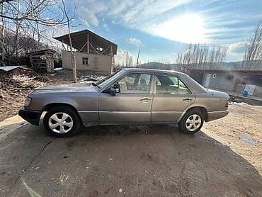 Mercedes-Benz: Mercedes-Benz E-Class: 1991 г., 2 л, Механика, Бензин, Седан — 4