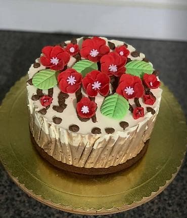 Торты на заказ. Авторские праздничные десерты с индивидуальным