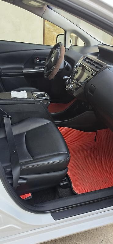 Унаа: Toyota Prius V: 2016 г., 1.8 л, Автомат, Гибрид, Универсал — 8