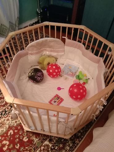 детские комплекты с бриджами: Продаю детский манеж — 1