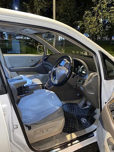 Продажа авто: Toyota Harrier: 2000 г., 3 л, Автомат, Газ, Кроссовер — 5