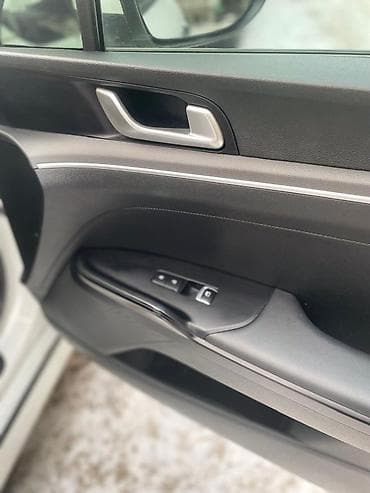 Kia K5: 2021 г., 2 л, Автомат, Газ, Седан — 9