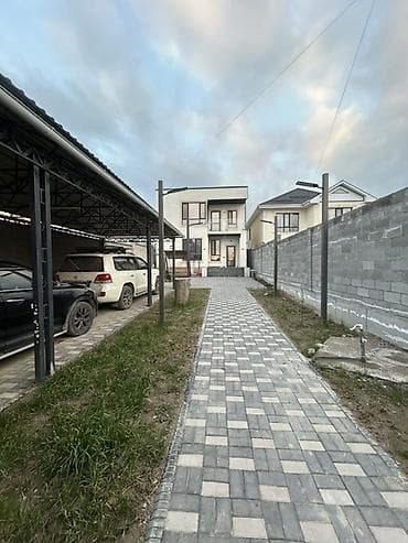 Сдаю дом 2025года с видом на горы чон арык 4 сотки 1-этаж, зал, кухня