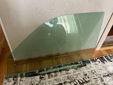 ford explorer 2013: LX470 боковое стекло переднее, левое — 2