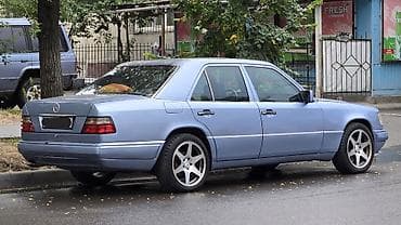 Mercedes-Benz W124: 1993 г., 2.8 л, Автомат, Бензин, Седан — 2