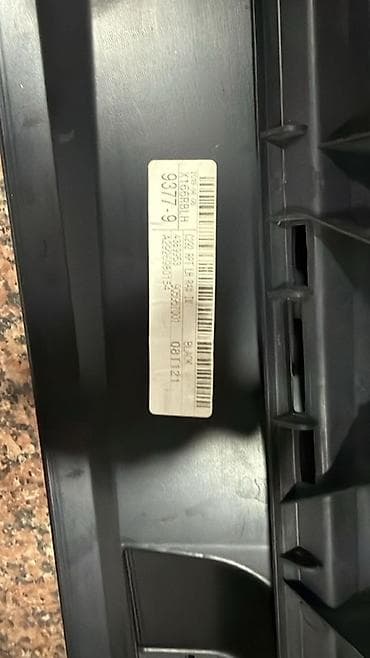 коробка на сапог: Наружные накладки порогов Mercedes-Benz, 2019 г., Новый, Оригинал — 4