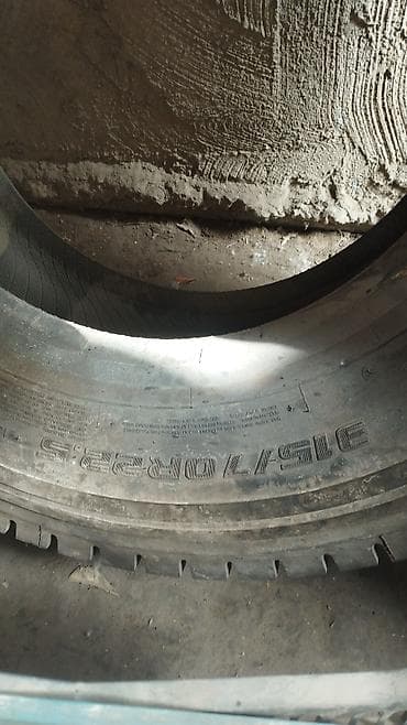 шины с диском: Грузовая шина GIANT 315/70 R22.5 - Тип: бескамерная дорожная/ведущая — 4