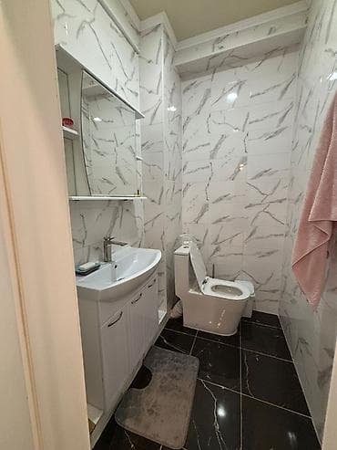 Недвижимость: 2 комнаты, 70 м², 2 этаж — 9