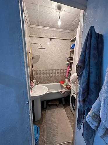 недвижимость: 3 комнаты, 67 м², 1 этаж — 4