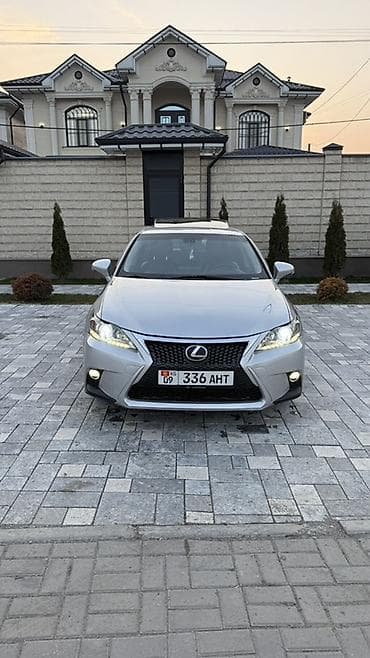 гибрит авто: Lexus CT: 2011 г., 1.8 л, Автомат, Гибрид, Хэтчбэк — 3
