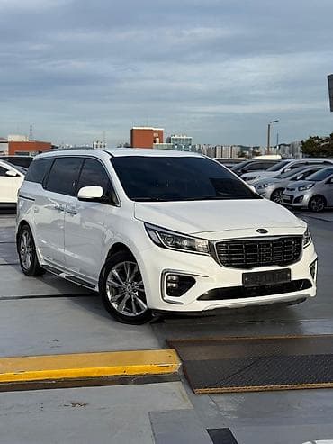 Kia Carnival: 2019 г., 2.2 л, Автомат, Дизель, Минивэн