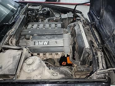 golf v: BMW 5 series: 1994 г., 2.8 л, Механика, Бензин, Седан — 9