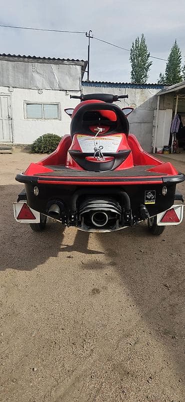 квадроцикл детский 10 лет: Гидроцикл Kawasaki Jet Ski (красный) - Корпус спортивного типа с — 3