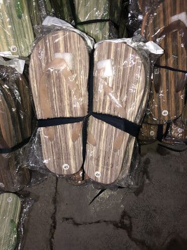 немецкая обувь бишкек фото: Мужские сандалии, 40, Новый, цвет - Бежевый, Самовывоз — 2