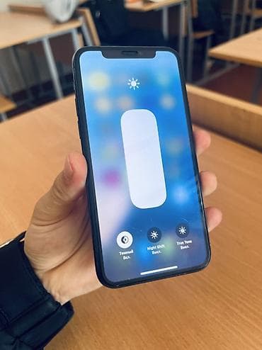 onyx boox: IPhone 11 Pro, Matte Midnight Green, Чехол — 4