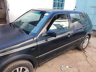 голф бампер: Volkswagen Golf: 1993 г., Механика, Хэтчбэк — 2