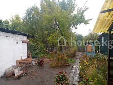 свердловский: Дом Продаем: расположен по широкой, удобной — 10