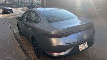 мотоциклы электронные: BYD Qin: 2025 г., 1.5 л, Вариатор, Электромобиль, Седан — 2