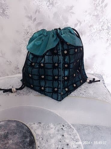 сумка ручной работы из натуральной кожи: Сумочки декоративные, ручной работы, размеры 15×15 ткань Атлас + — 9