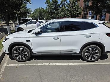 smart plus: BYD Song Plus: 2025 г., Электромобиль, Кроссовер — 4