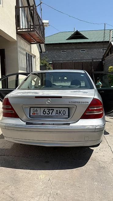 vw golf 3: Mercedes-Benz C-Class: 2003 г., 1.8 л, Автомат, Бензин, Седан — 4