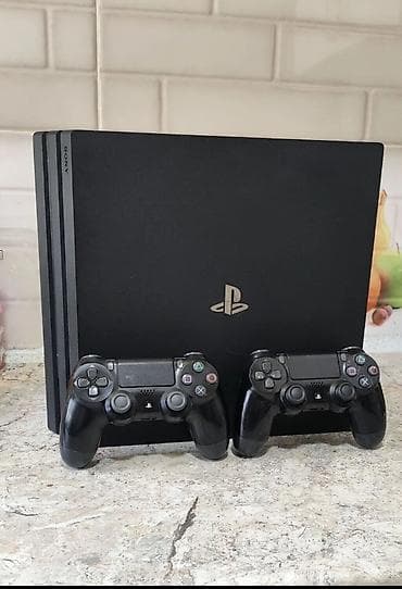 продаю 4 нитка: PlayStation 4 Pro (черный) с двумя беспроводными геймпадами DualShock — 1