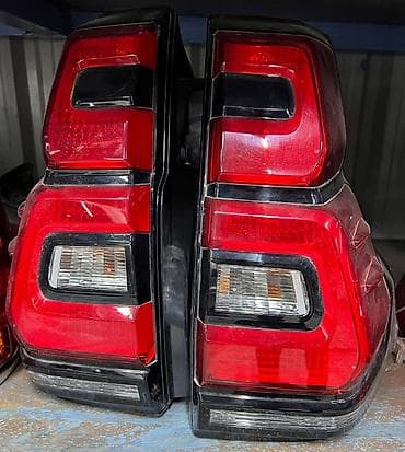 cruiser: Комплект передних фар Toyota Б/у, Оригинал — 1