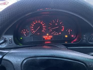 mazda тройка: BMW 5 series: 1996 г., 2 л, Механика, Бензин, Седан — 7