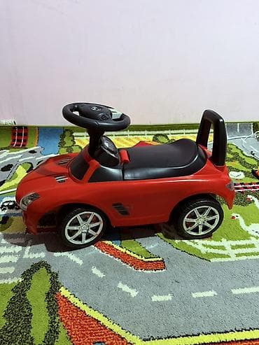 Балдар самокаттары: Детская машинка-каталка Mercedes-Benz, красная - Тип: каталка для — 3