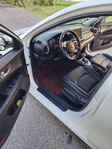 сет 302: Kia K3: 2019 г., Седан — 6